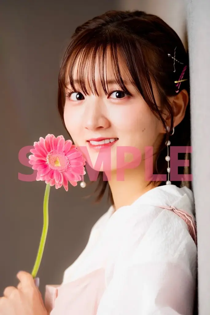 SUPER EIGHTが独占表紙を飾る「TVガイドPERSON vol.160」発売決定！ 世界的写真家レスリー・キーが手掛ける3年ぶりの連載には庄司浩平が登場 画像 6