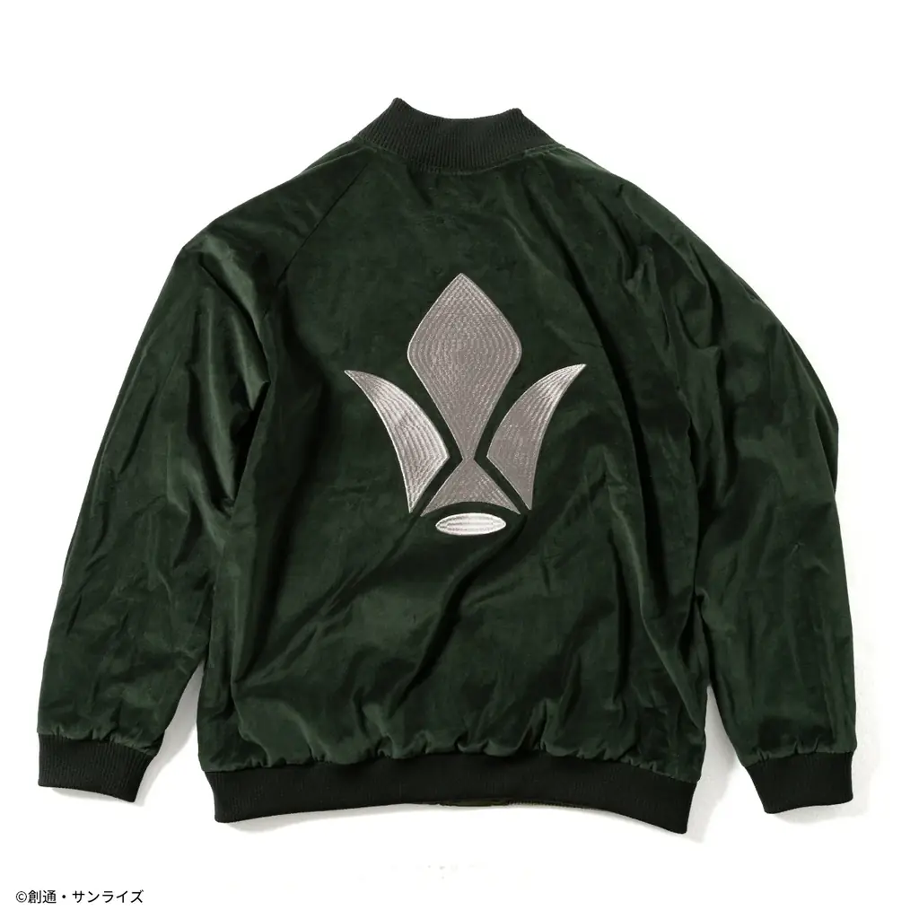 『機動戦士ガンダム 鉄血のオルフェンズ』から裏面に別珍素材を使用した大胆な刺繍デザインが際立つリバーシブル仕様のスカジャンが登場！ 画像 6