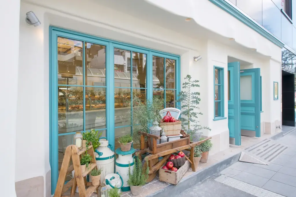 【キル フェ ボン】＜新発売＞静岡・浜松の２店舗限定　三ケ日みかんやイチゴなど5種のフルーツが彩るあんみつ風プリンタルト登場！ 画像 3