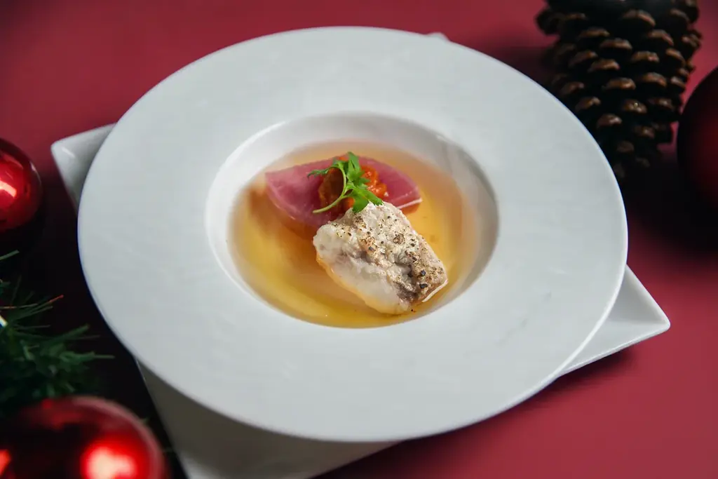 クリスマスディナーのご予約受付中！39階ダイニング「中国料理 燦宮」スカイラウンジ「STARDUST」 画像 12