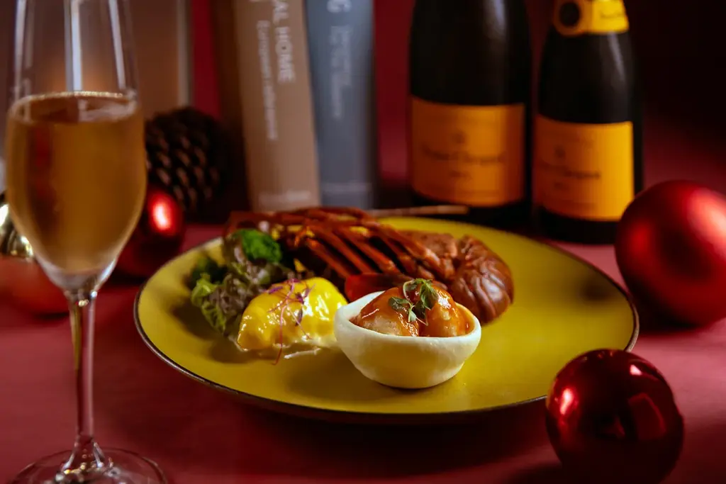 クリスマスディナーのご予約受付中！39階ダイニング「中国料理 燦宮」スカイラウンジ「STARDUST」 画像 3