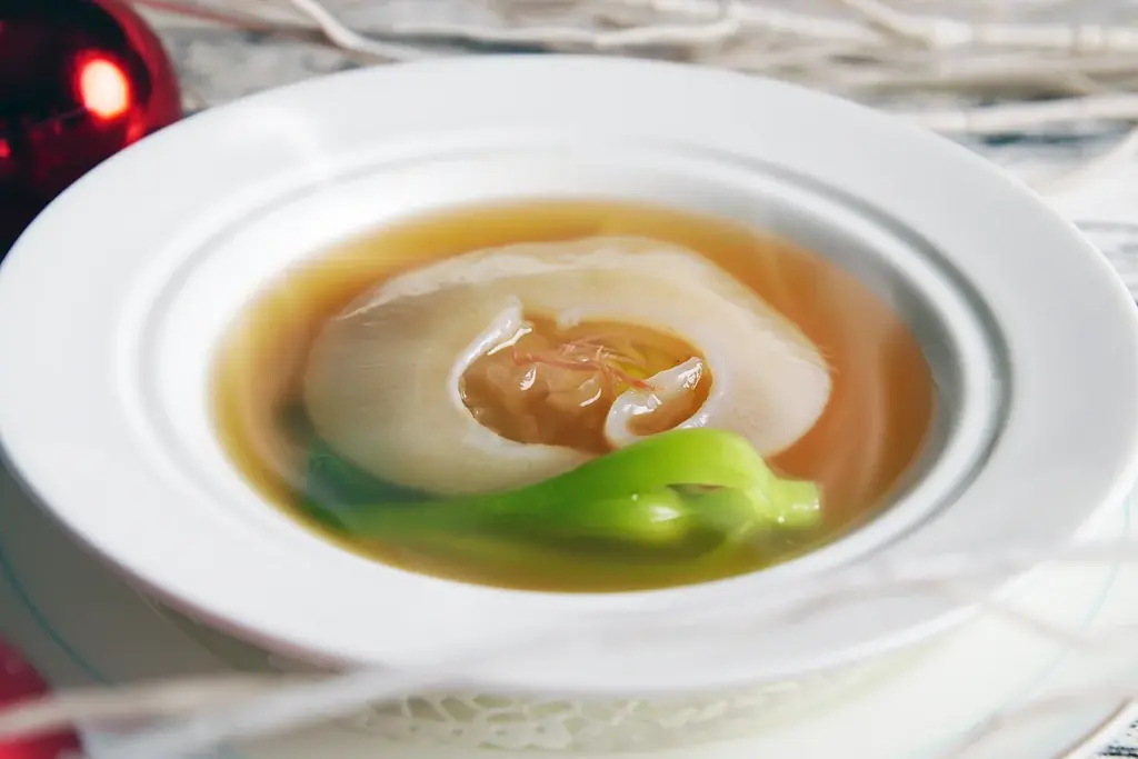 クリスマスディナーのご予約受付中！39階ダイニング「中国料理 燦宮」スカイラウンジ「STARDUST」 画像 7