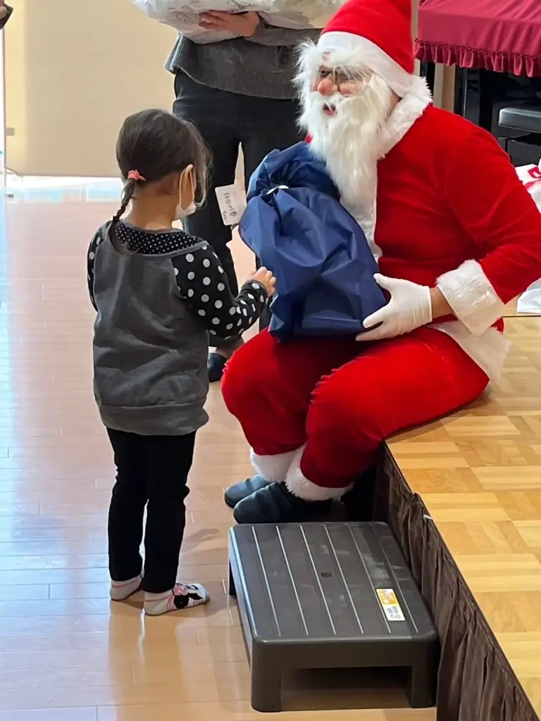 聖なる日に起きる小さな奇跡。児童養護施設「広島新生学園」のお子さんたちへのクリスマスギフトを皆さまのご寄附でお届けします。 画像 1