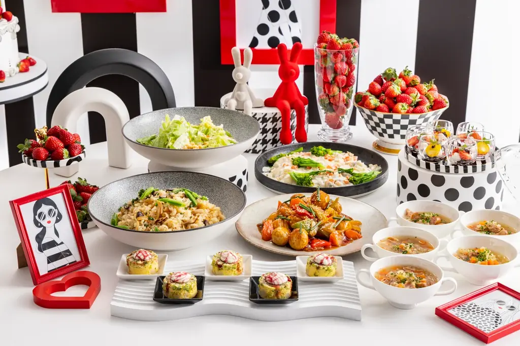 【ヒルトン東京】『ストロベリーモノクロ・ガールズパーティー』スイーツビュッフェ 画像 13