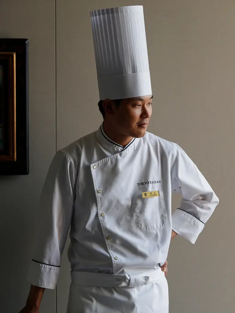 本舘【バレンタイン限定商品のご案内】 ●オリジナルショコラやスイーツを販売　●＜2/9～2/14＞の期間限定で　丸の内仲通りにキッチンカーも登場！「エクレア・ショコラ」や「ショコラ・ショー」を販売 画像 19