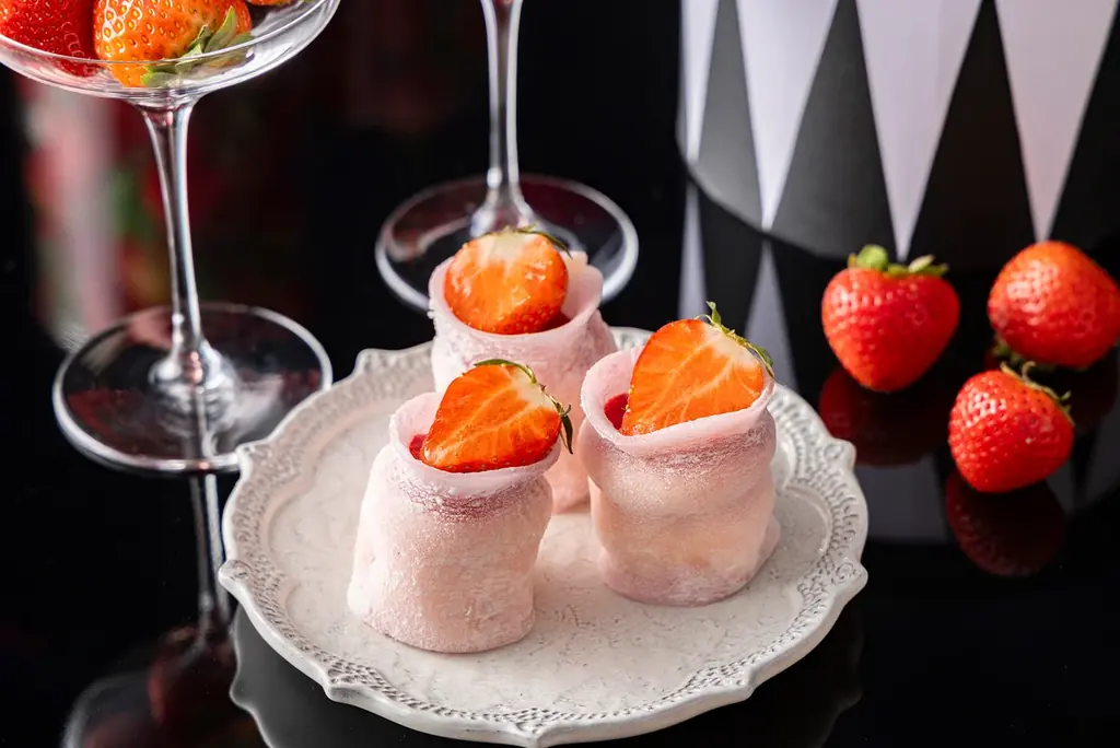 ヒルトン名古屋　いちご愛がきらめく、年に一度の甘美な祭典 ストロベリースイーツビュッフェ「Strawberry Collection – The Secret Party」（第1弾）開催 画像 18