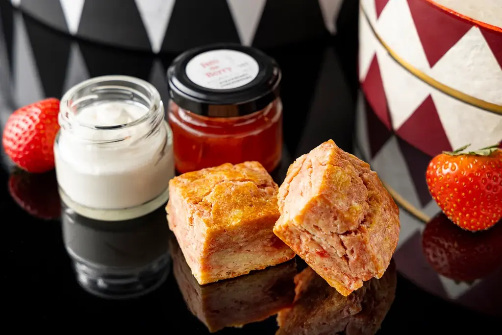 ヒルトン名古屋　いちご愛がきらめく、年に一度の甘美な祭典 ストロベリースイーツビュッフェ「Strawberry Collection – The Secret Party」（第1弾）開催 画像 27