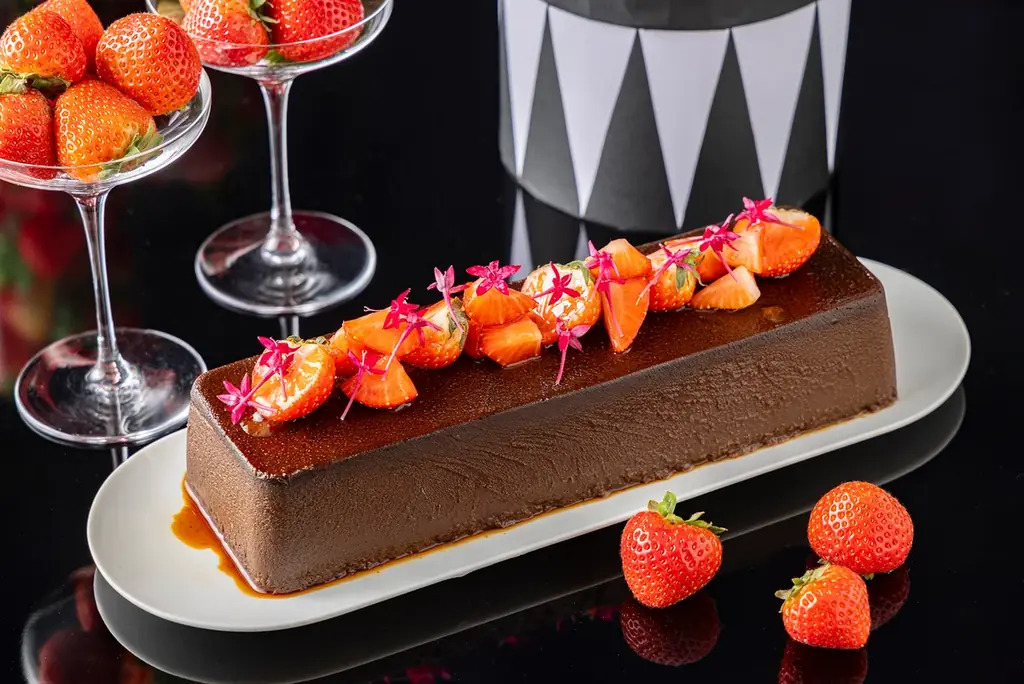 ヒルトン名古屋　いちご愛がきらめく、年に一度の甘美な祭典 ストロベリースイーツビュッフェ「Strawberry Collection – The Secret Party」（第1弾）開催 画像 8