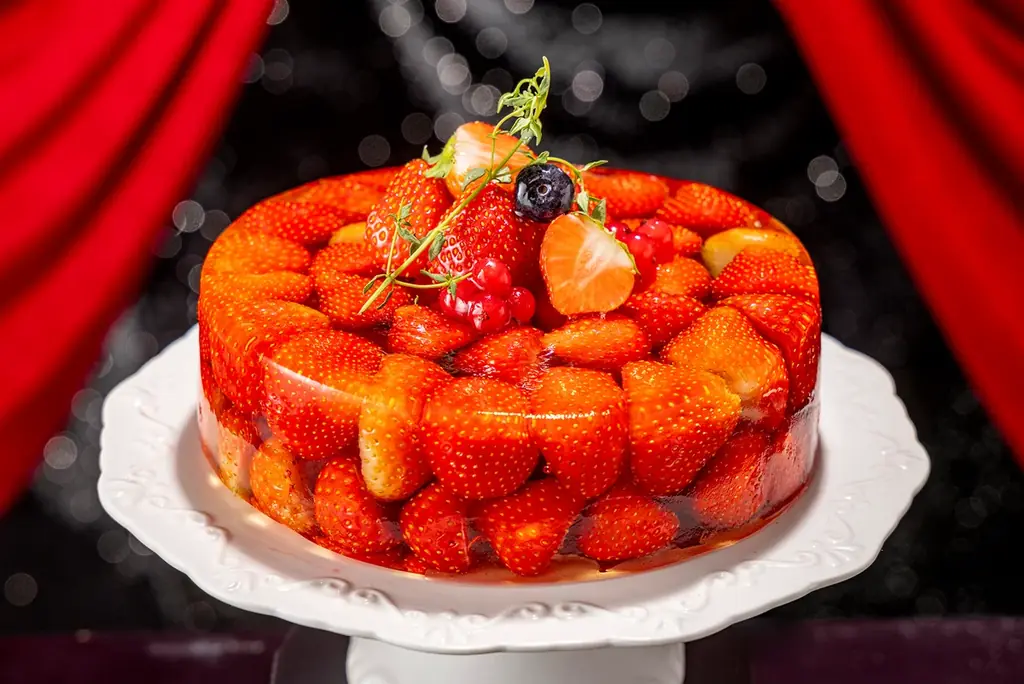 ヒルトン名古屋　いちご愛がきらめく、年に一度の甘美な祭典 ストロベリースイーツビュッフェ「Strawberry Collection – The Secret Party」（第1弾）開催 画像 9