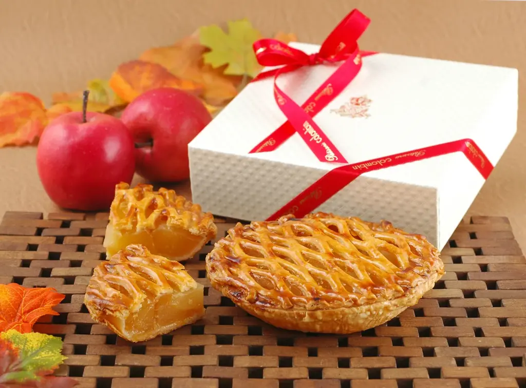 コロンバンの伝統スイーツが集うアフタヌーンティー　創業101年の歴史を凝縮。「殿下のアップルパイ」やバタークリームケーキなど、愛され続けるロングセラーを厳選 画像 3