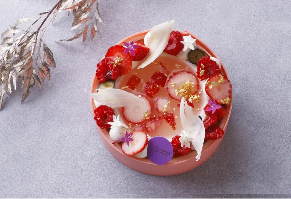 「ジュエル・ルージュ」と「ガレット・デ・ロワ」を販売 画像 3