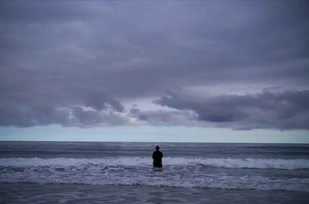 主演：吉野北人 × 監督＆オリジナル脚本：飯塚健 「Swim on Vacation」中東最大級の【第43回ファジル国際映画祭】（イラン）コンペティション部門（Eastern Vista）招待が決定！ 画像 1