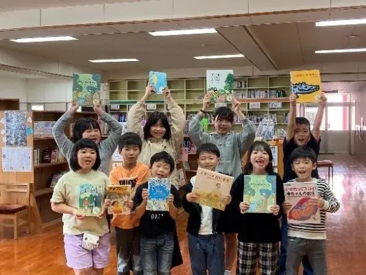 第26回「ミツバチの絵本コンクール」イラスト（さし絵）部門、最終選考が開始！ 画像 6