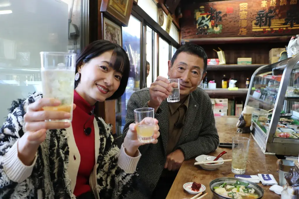 三田村邦彦が大阪・堺を歩く！鮮魚立ち飲み・老舗中華・角打ち・イルカ体験・伝統刃物・絶品焼鳥まで満喫するおとな旅 画像 9