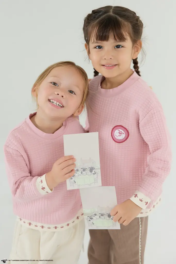 韓国発ベビー・キッズ服ブランド「モイモルン」、「ひつじのショーン」とのコラボアイテムを11/28(金)より販売開始！南町田グランベリーパーク店ではショーンビレッジカフェとの限定イベントも開催 画像 3