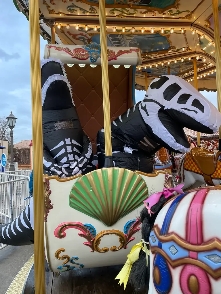 【横須賀・ソレイユの丘】恐竜たちが原っぱを駆け抜ける！『第3回ティラノサウルスレース』を2026年1月17日(土)に開催します。 画像 5