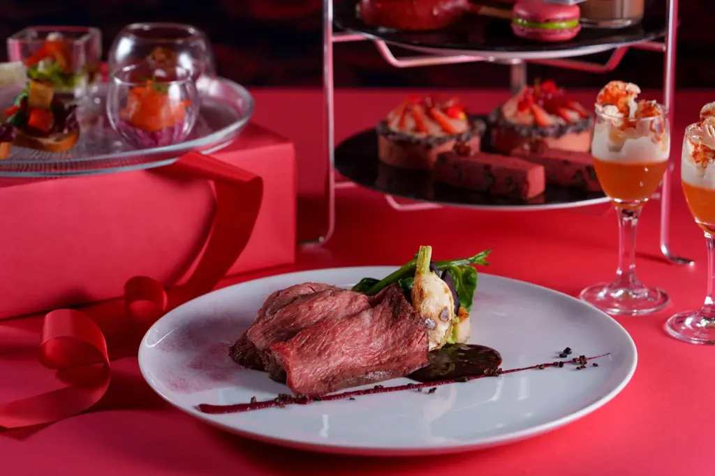 仙台市の農業家集団Punks Farmerが手掛けるいちごを、赤いスイーツで『Afternoon Tea -Strawberry Red-』【ウェスティンホテル仙台】 画像 4