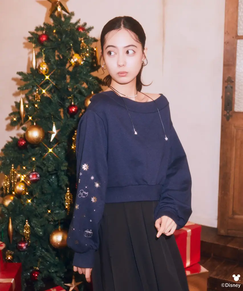 【earth music&ecology】昨年大好評の『Disney Holiday Collection』が今年も登場！ホリデームードに溶け込むような心ときめく大人可愛いアイテム 画像 5