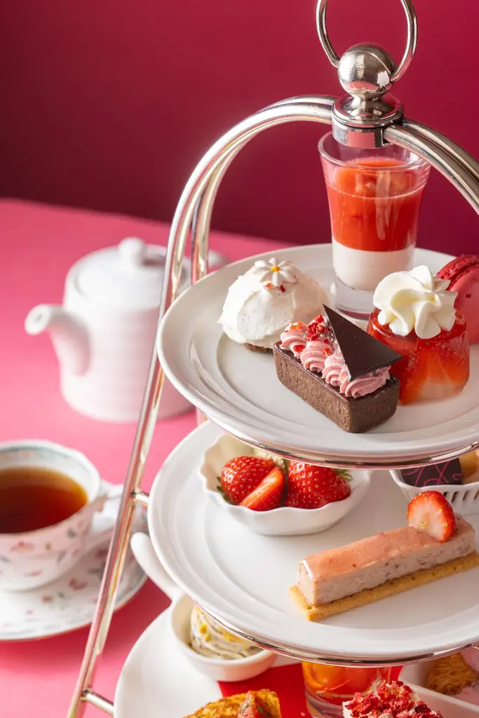 【横浜ベイホテル東急】いちごの日を先取る贅沢ないちご尽くしの優雅なティータイム 画像 2
