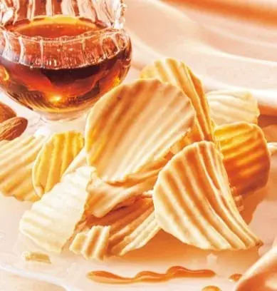 【ロイズ】東北・北陸・東海・近畿・中国・四国・九州地方を巡るロイズ「移動販売車」。12月のおすすめ商品や出店予定のご紹介。人気の冬季限定品も販売。 画像 7