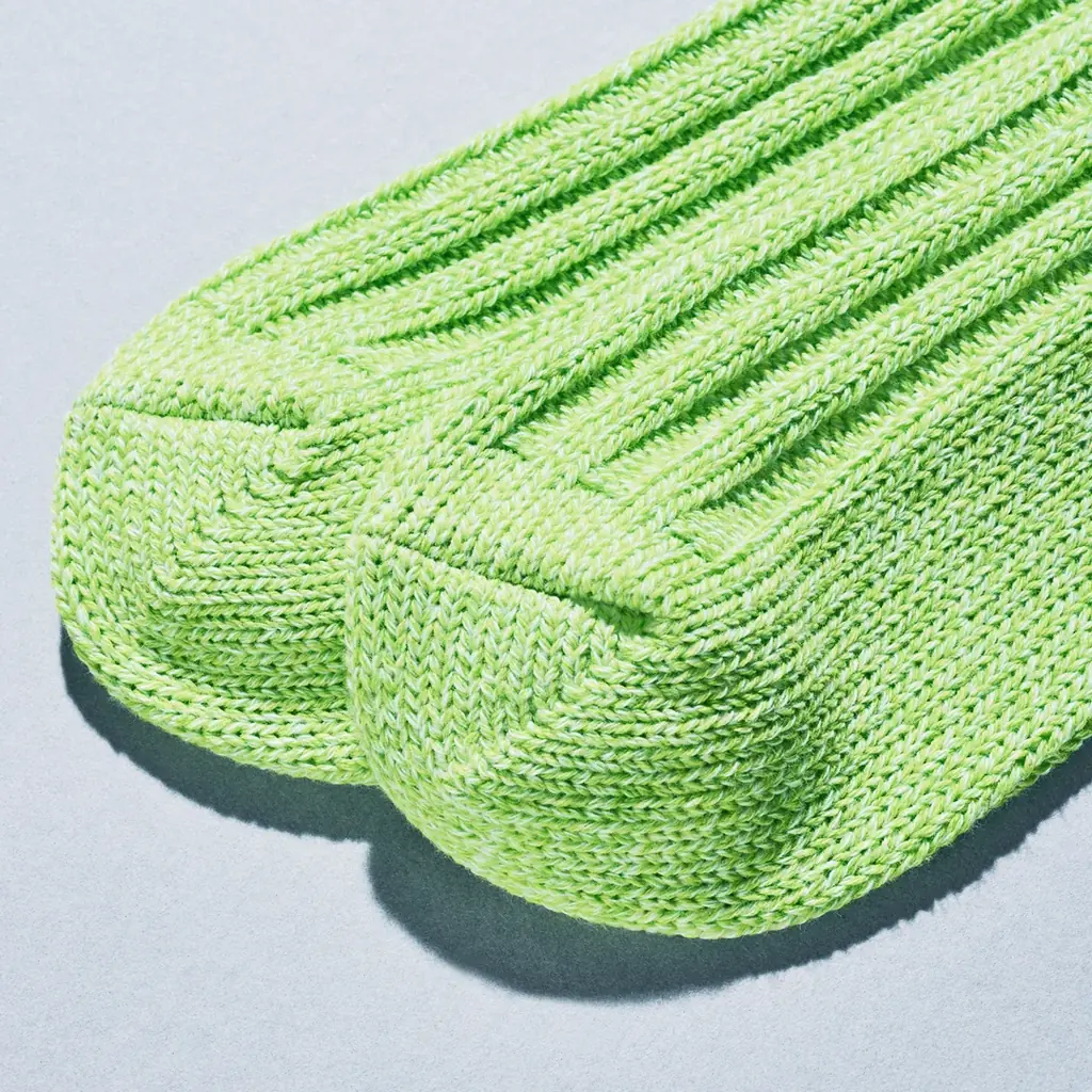 「コンビニエンスウェア」ラインソックス「冬の色」など寒い季節を彩るアイテムが登場！今治タオルハンカチは累計販売数1,000万枚を突破！～機能性インナーREHEATも前年比約200％と大好評！～ 画像 12