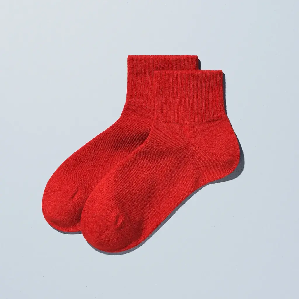 「コンビニエンスウェア」ラインソックス「冬の色」など寒い季節を彩るアイテムが登場！今治タオルハンカチは累計販売数1,000万枚を突破！～機能性インナーREHEATも前年比約200％と大好評！～ 画像 18