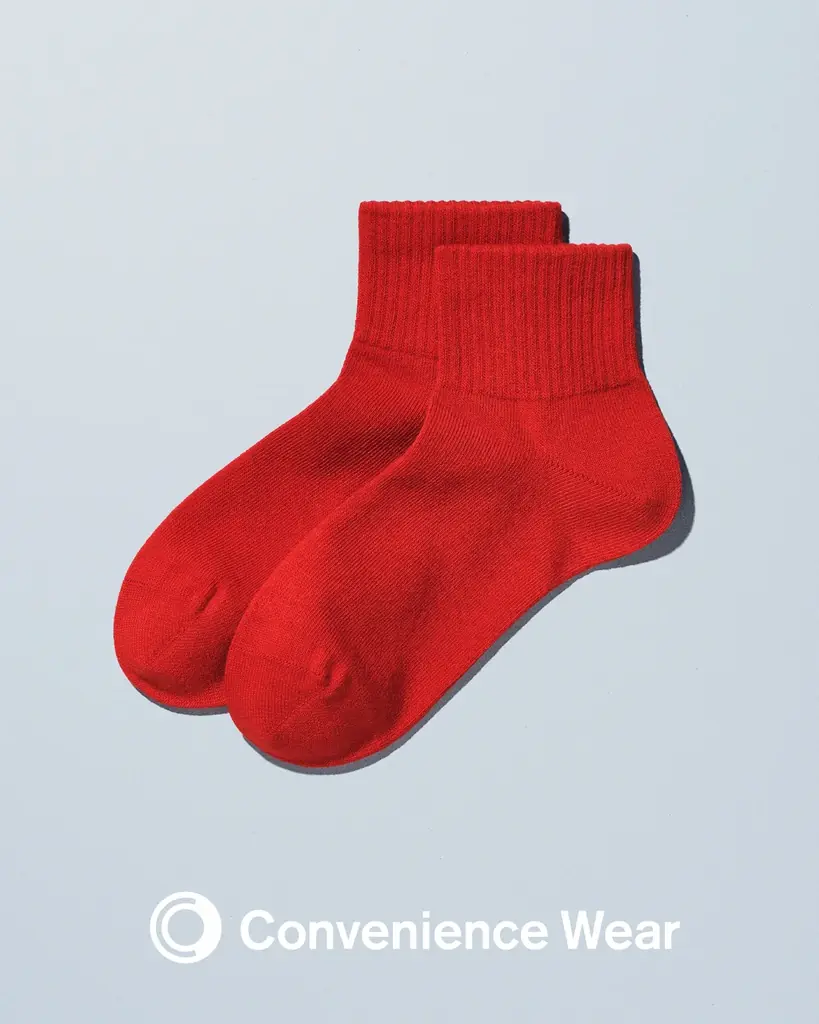 「コンビニエンスウェア」ラインソックス「冬の色」など寒い季節を彩るアイテムが登場！今治タオルハンカチは累計販売数1,000万枚を突破！～機能性インナーREHEATも前年比約200％と大好評！～ 画像 2