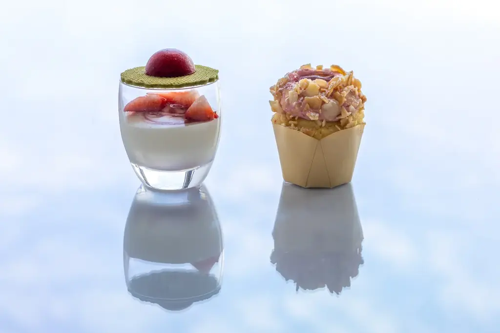 【バー＆ダイニング CLOUDS】いちご尽くしのアフタヌーンティー「天空のアフタヌーンティー～いちごのジュエル～」を2026年1月1日（木・祝）から開催 画像 2