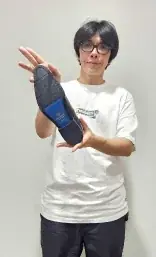 声優・羽多野渉に続き、佐藤拓也もギャルの女子高生と美術教師を一人で演じる！？マンガ動画「靴裏ハンター」第３話が配信開始 画像 2