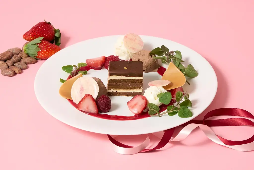 Minimal、専門店ならではの本格チョコレートを堪能できる、バレンタイン・ホワイトデー限定、希少なファインカカオのみでつくるチョコレート尽くしの贅沢アフタヌーンティーが登場。 画像 2