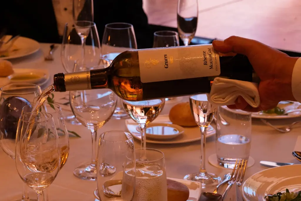 Tokyo Weekender55周年、“多様性と文化の継承”を祝うチャリティガラ開催。写真家Leslie Keeが授与する日本文化を牽引する16名の「TW Icon」を表彰 画像 6