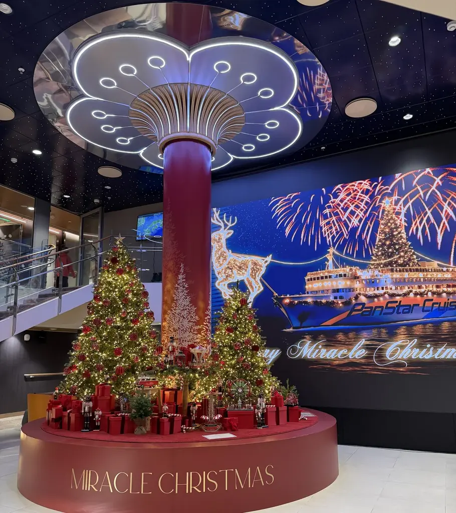 船上で楽しむクリスマスの特別時間、大阪〜釜山航路で“Santa’s Invitation”期間限定開催 画像 1