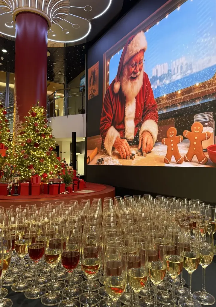 船上で楽しむクリスマスの特別時間、大阪〜釜山航路で“Santa’s Invitation”期間限定開催 画像 2