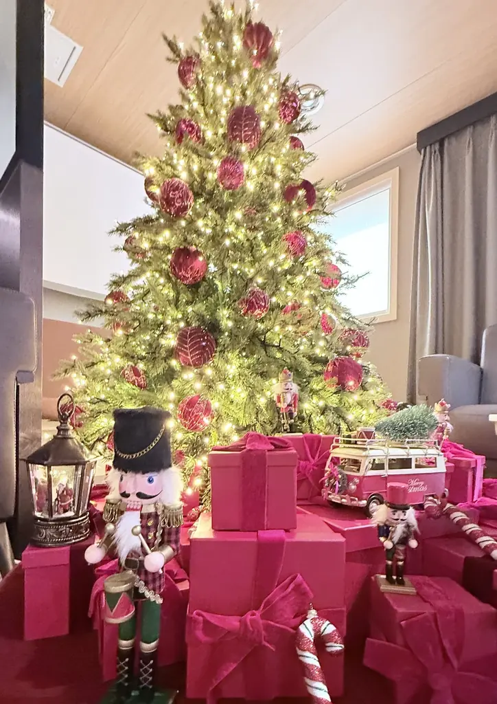 船上で楽しむクリスマスの特別時間、大阪〜釜山航路で“Santa’s Invitation”期間限定開催 画像 3