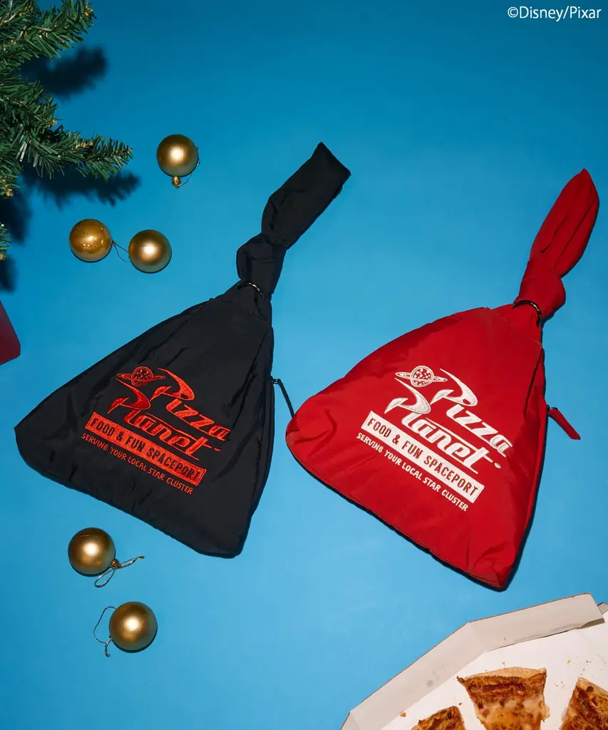 【AMERICAN HOLIC】『トイ・ストーリー』映画公開30周年を記念したコレクションが登場！『ピザ・プラネット』の世界に浸れる特別なアイテムを12月5日(金)発売 画像 6