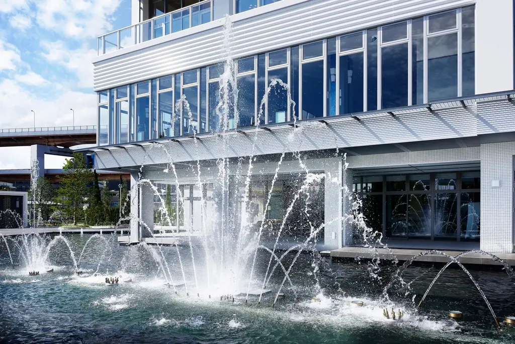 【神戸市中央区】～駅から徒歩10分で非日常空間へ～結婚式場内のアフタヌーンティー専門カフェ「Café ESPACE」よりホリデーシーズンを楽しむ冬季限定アフタヌーンティー提供 画像 15