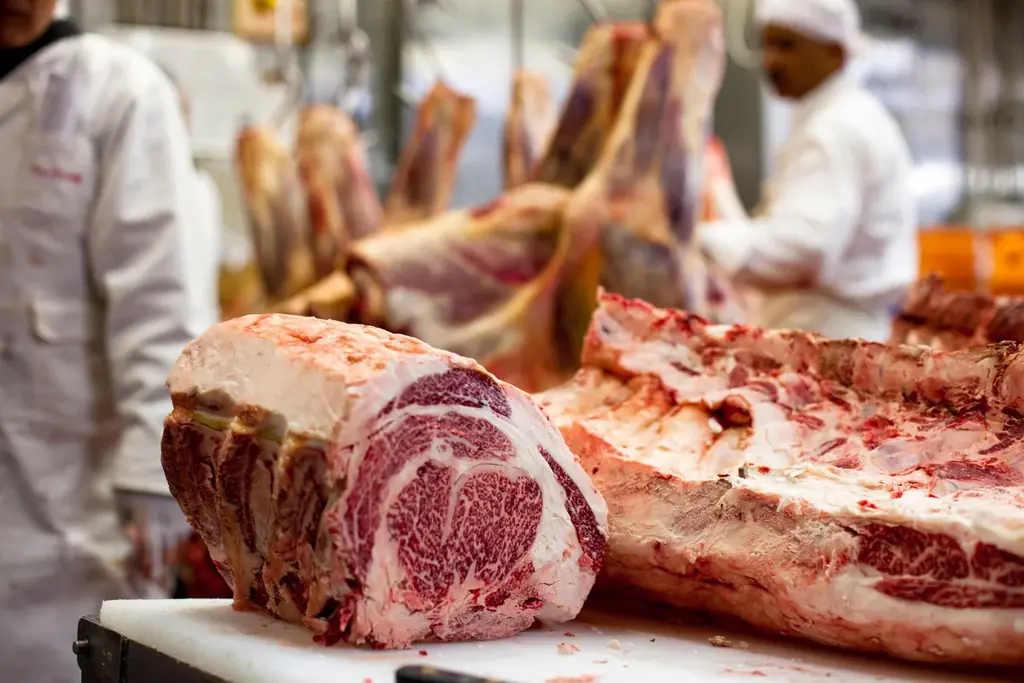 昭和八年創業の「肉の名門スエヒロ館」、メス牛と熟成にこだわる”和牛一頭買い”専門の3号店が2025年12月8日、横浜市泉区にオープン！ 画像 7