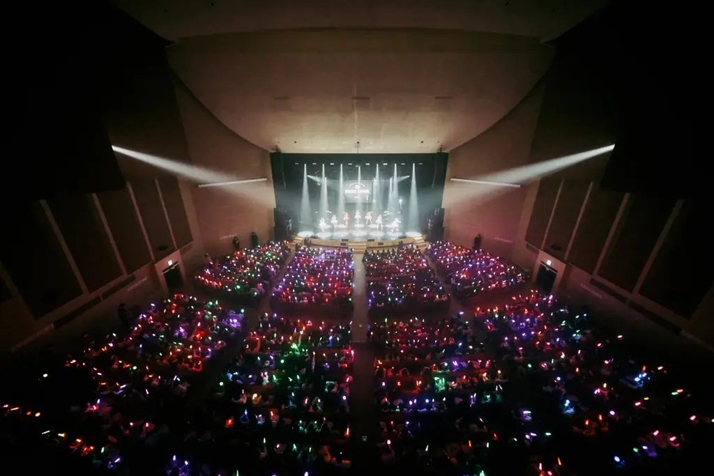 FRUITS ZIPPER、初のアジアツアー完走！　“NEW KAWAII”ステージで現地のファンを魅了 画像 2