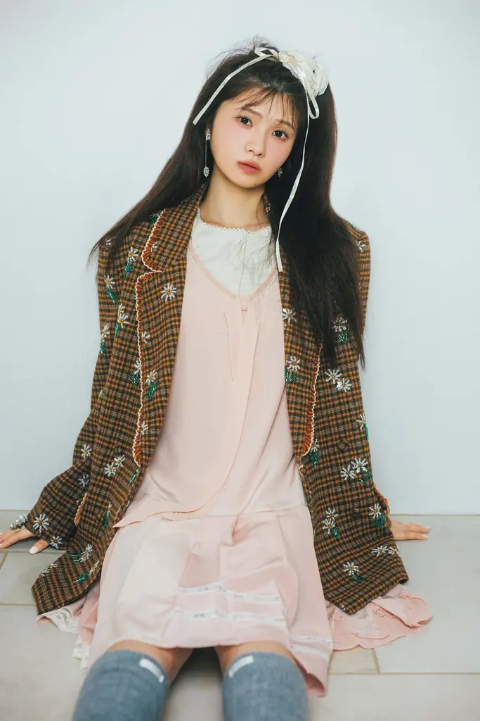 与田祐希・金村美玖（日向坂46）・筒井あやめ（乃木坂46）が初めて3人揃って表紙に。定期刊行最終号『bis』2026年冬号発売 画像 6