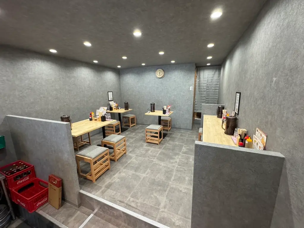 株式会社MUJIN、海遊館エリアの新店舗「油そば あけぼの 海遊館・大阪港店」のDX導入・オープン支援を実施 画像 1