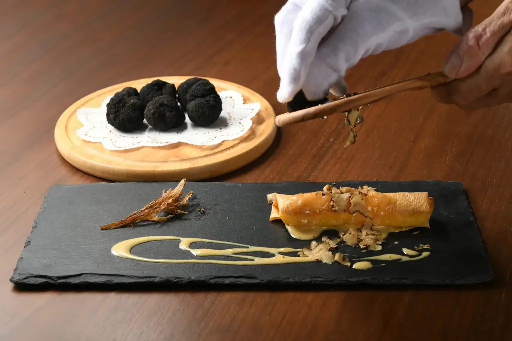 『LORE 六本木』にて、12月1日(月)より、クリスマスコースの予約受付開始します！ 画像 2