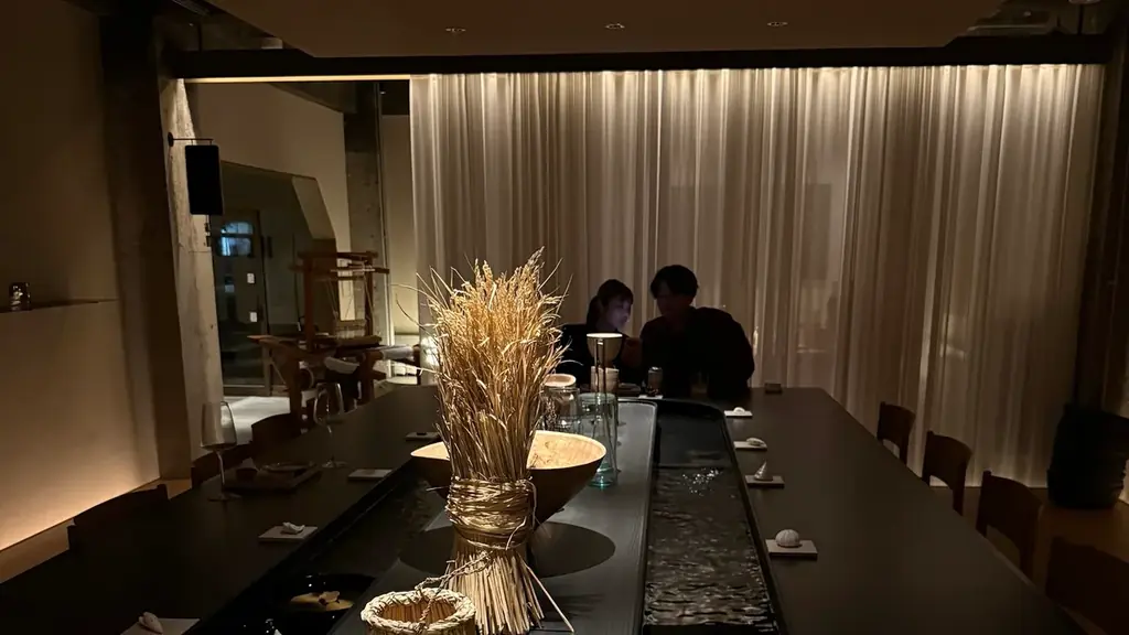 京都・宮津のホテル「mizuya」にて、地元のお酒20種以上が楽しめる「Cafe & Bar 浮雲」リニューアルオープン 画像 9