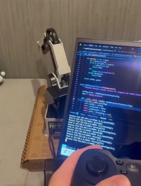 DOBOT社製協働ロボットアーム「MG400」を活用した自律タスクデモの開発を開始 画像 1