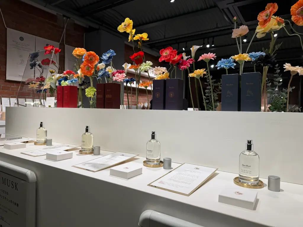 【John’s Blend】「横浜の記憶」を香りに。赤レンガ倉庫限定オードパルファム4種を11月末より発売。 画像 8