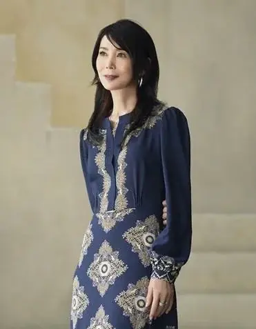 【40周年を記念して、歴代のパーティバーレルが登場】心温まるケンタッキークリスマスの軌跡を描く、新TVCM「40年間、クリスマスの中心にいた。」篇本日12月1日(月)からオンエア開始 画像 2