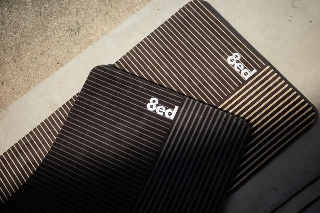 8ed Studioの新柄ストレッチマットが予約開始