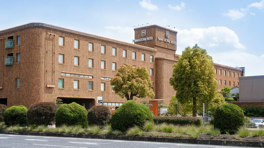 【奈良市】高市早苗氏の内閣総理大臣就任を祝う特別なランチコースを12月限定で提供開始！ 画像 4