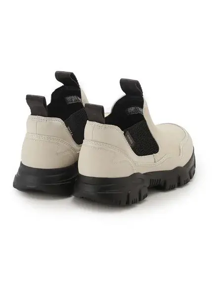 【emmi】SHAKAの名品ショートサイドゴアブーツを2色のニュアンスカラーで別注＜12月2日(火)12:00(正午)オンライン先行予約開始＞ 画像 4