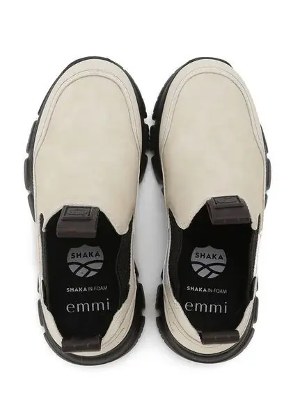 【emmi】SHAKAの名品ショートサイドゴアブーツを2色のニュアンスカラーで別注＜12月2日(火)12:00(正午)オンライン先行予約開始＞ 画像 5