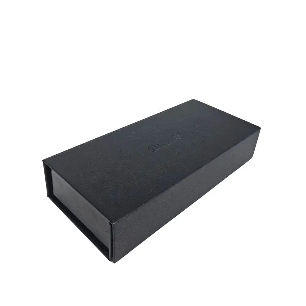 ＜2025年12月＞ドイツが誇る高級筆記具ブランド・ペリカンから万年筆「スーベレーンM809ブラックマット」がスペシャルエディションとして登場。 画像 4